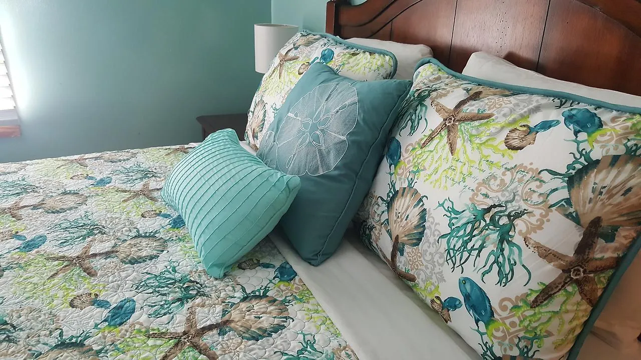 ** Guest house Courtney'S Place Historic Cottages & Inns Key West United States